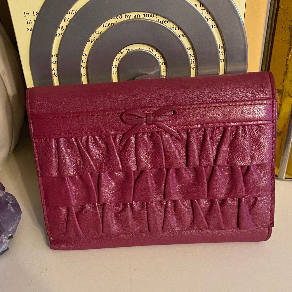 Lovcat Rose Pink trifold leather wallet